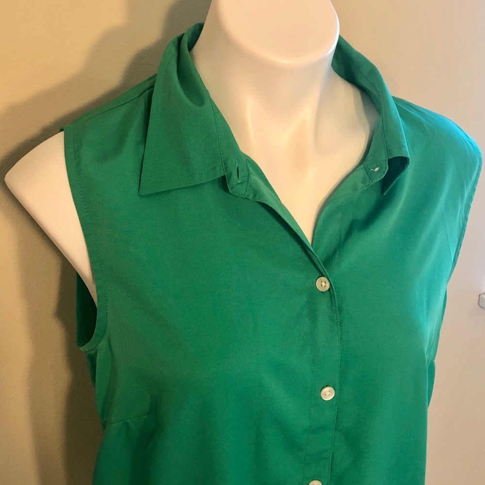Banana Republic Green Sleeveless Blouse